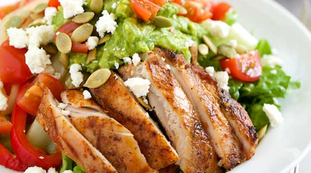 Spice Up Dinner: Grilled Chicken Fajita Salad & Guacamole Dressing